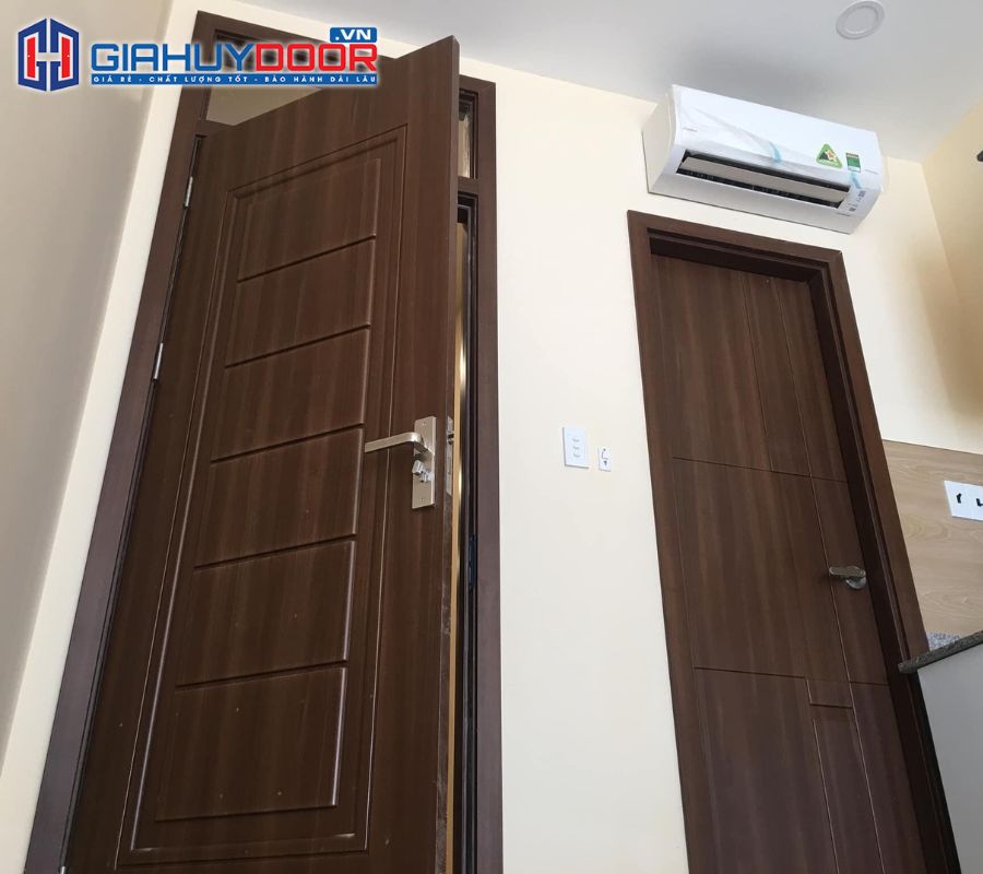 Cửa nhựa Sài Gòn 685