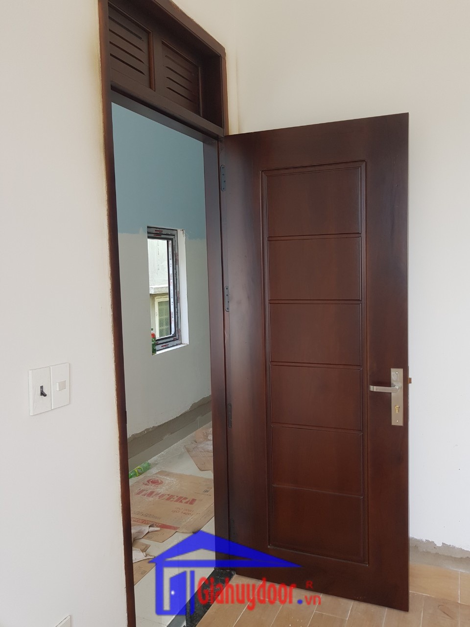 giá cửa gỗ tự nhiên rẻ đẹp